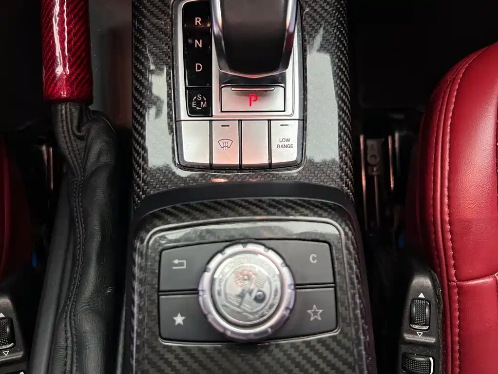 Mercedes-Benz G-Class — миниатюра 12