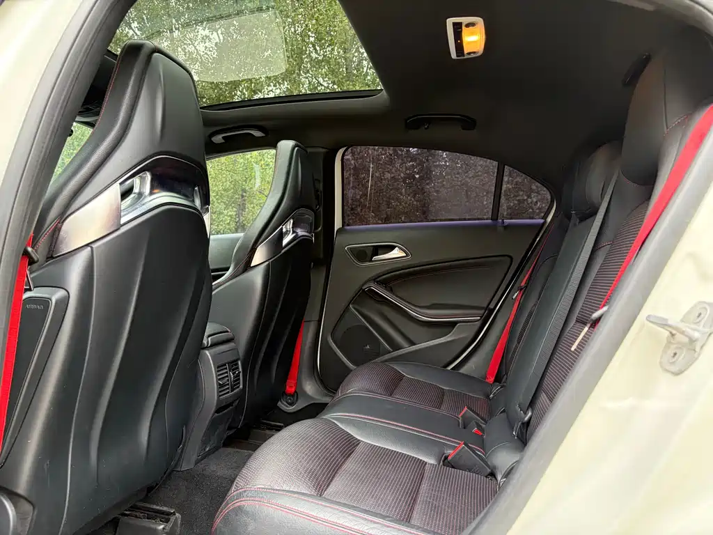 Mercedes-Benz A-Class AMG (Import) — миниатюра 12