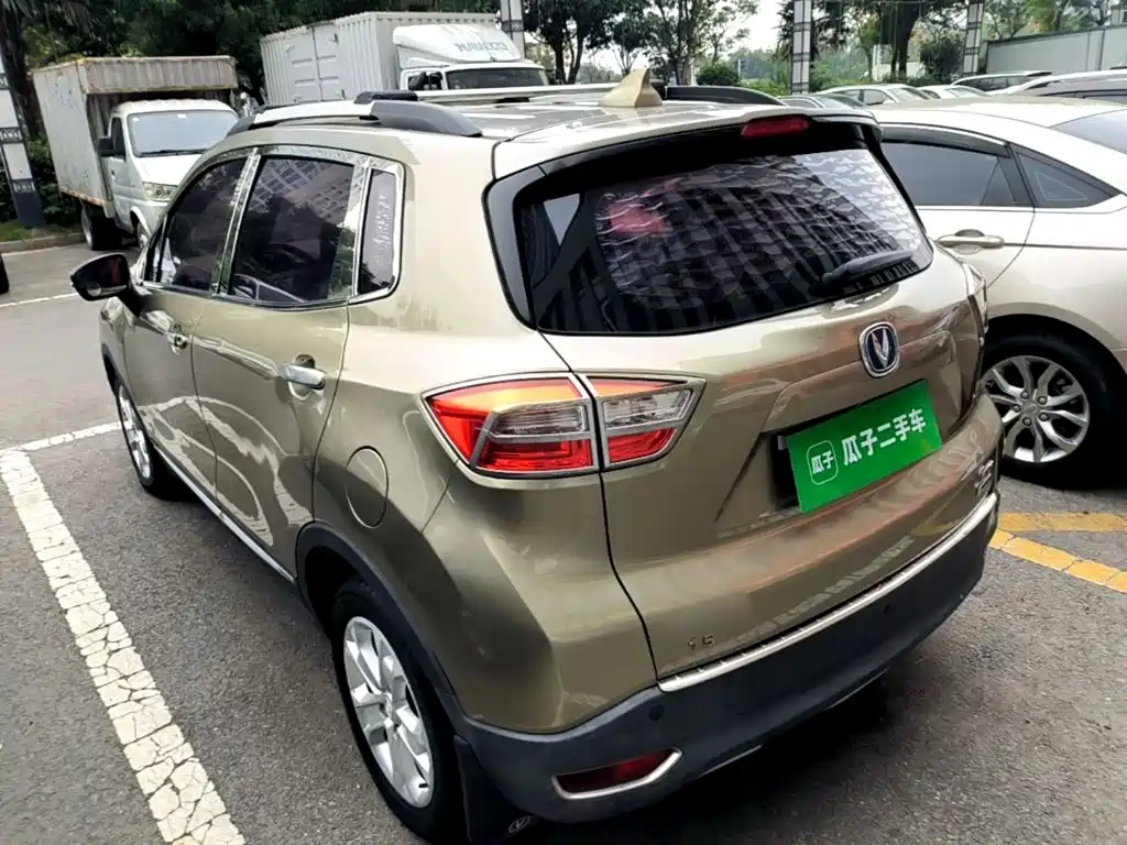 Changan CS15 — миниатюра 5
