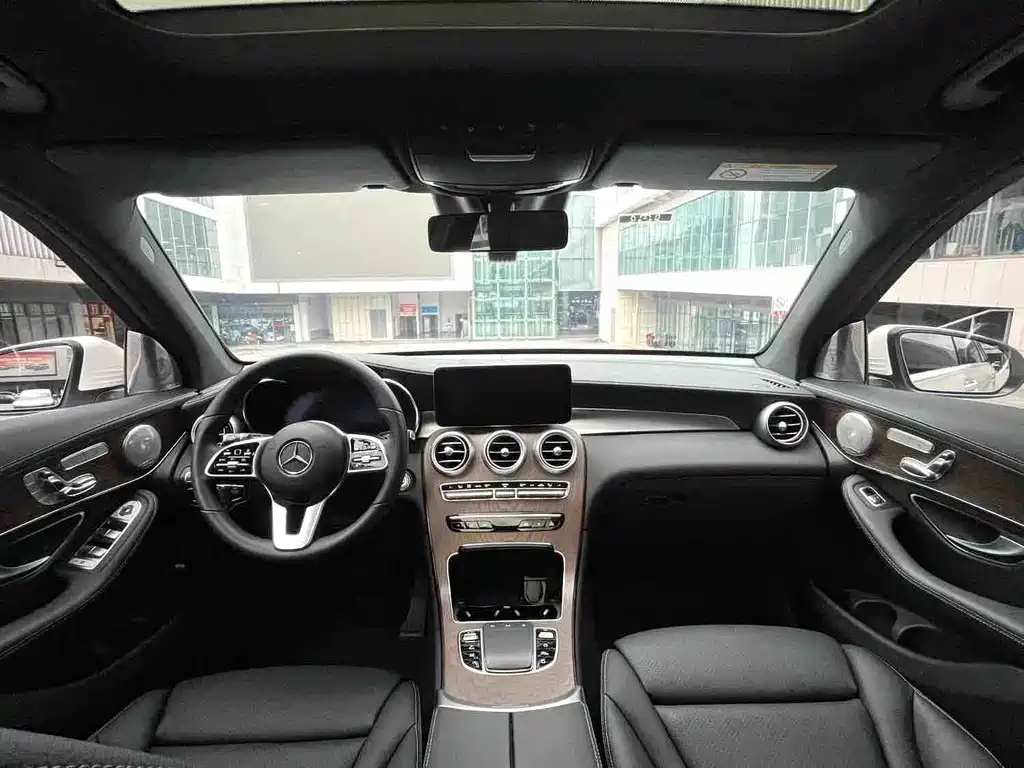 Mercedes-Benz GLC — миниатюра 6