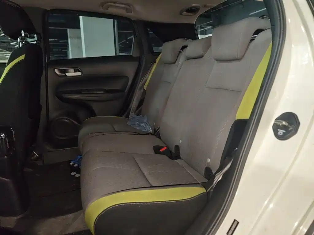 Honda Fit — миниатюра 13