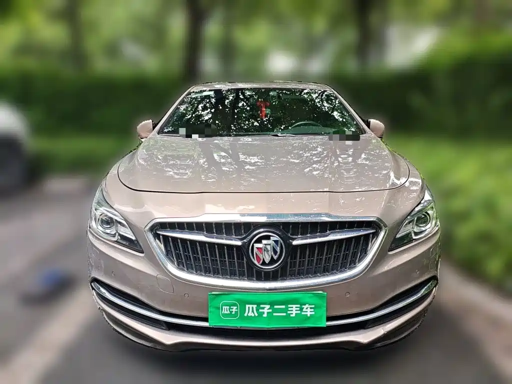 Buick LaCrosse — миниатюра 24