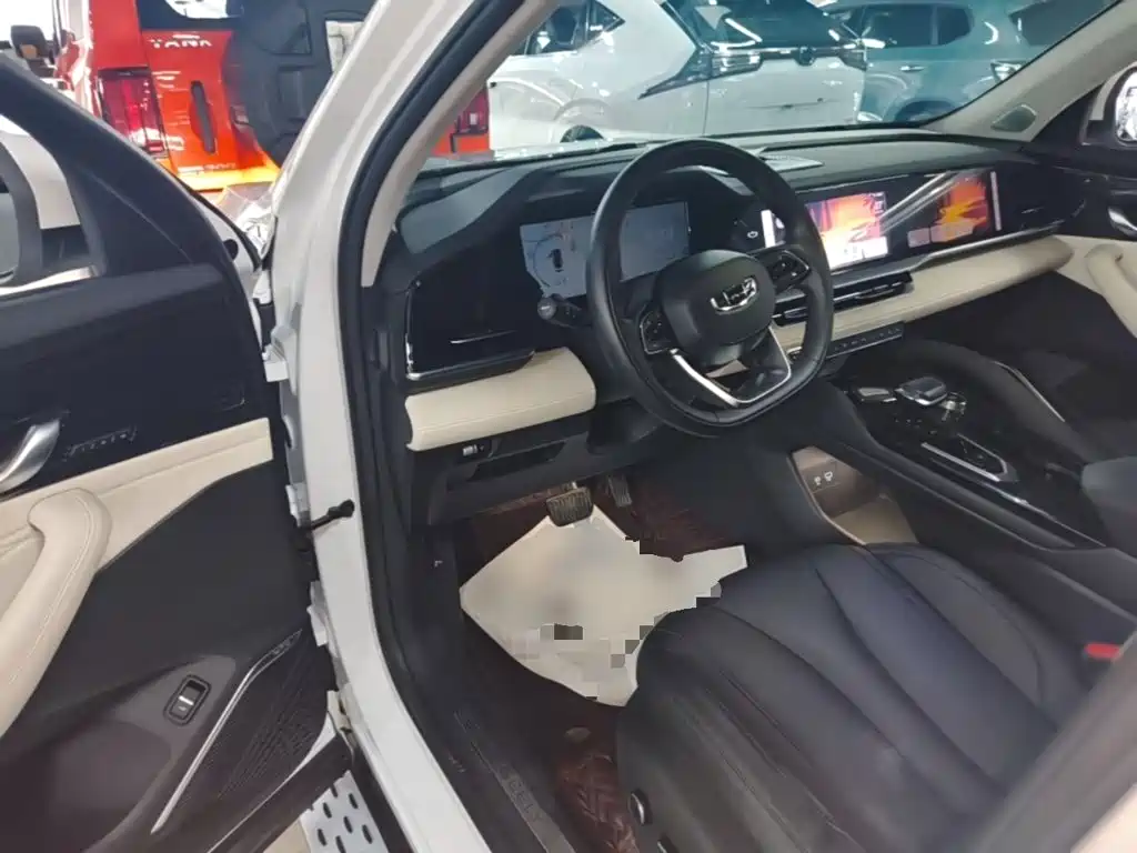 Geely Xingyue L — миниатюра 16