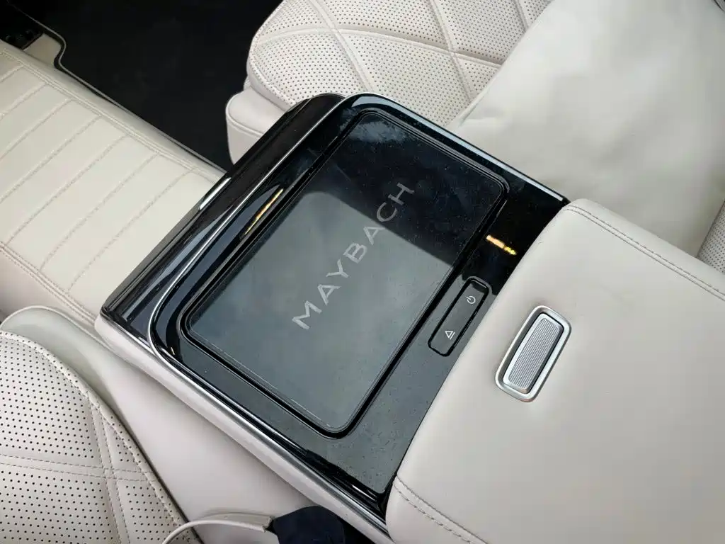 Mercedes-Benz S-Class — миниатюра 14
