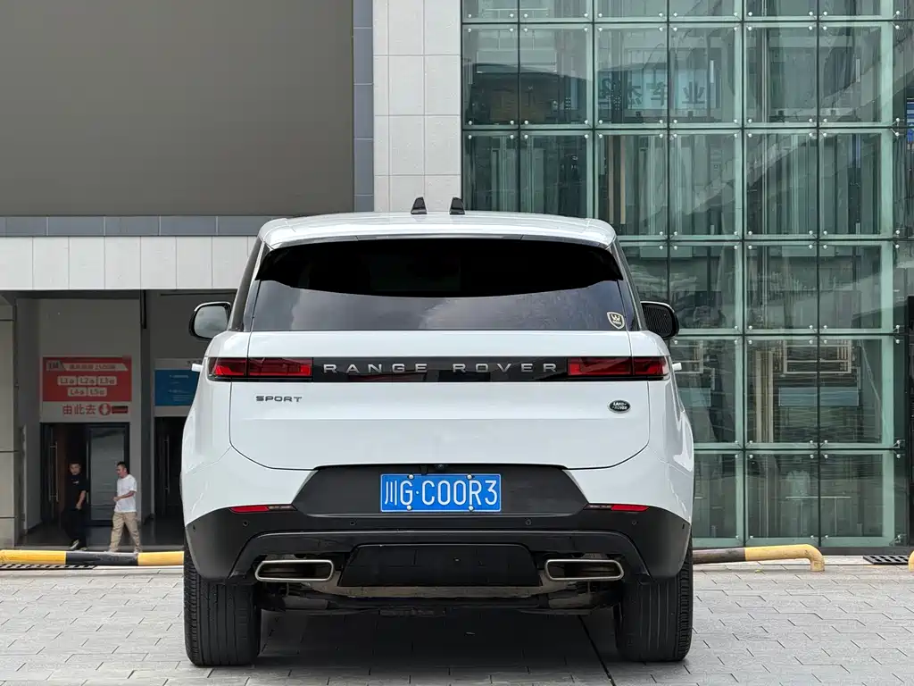 Land Rover Sport — миниатюра 7