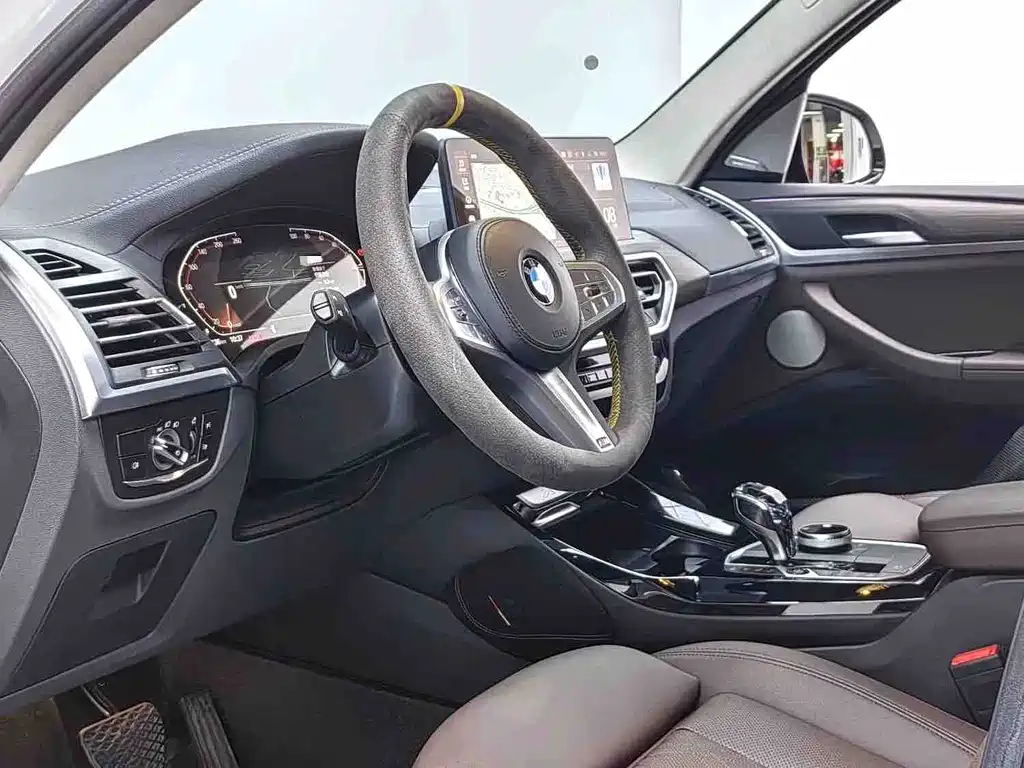 BMW X3 — миниатюра 5