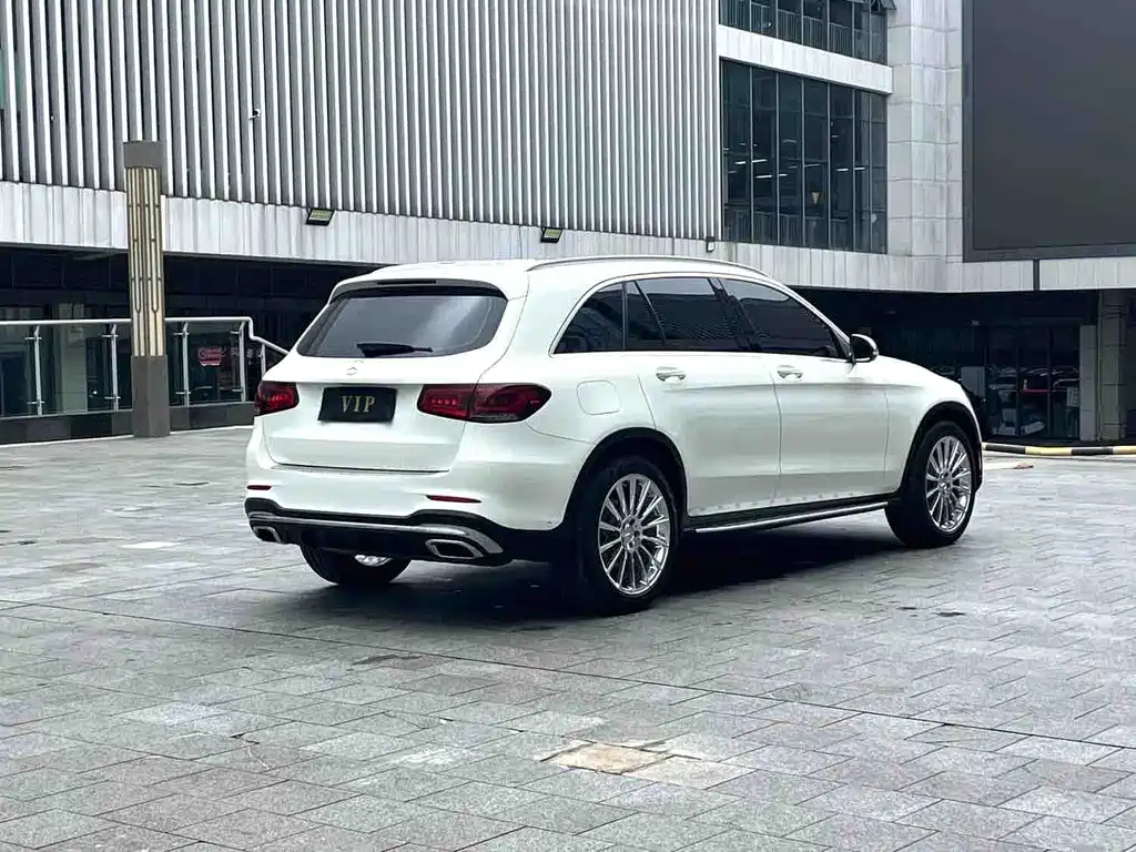 Mercedes-Benz GLC — миниатюра 9