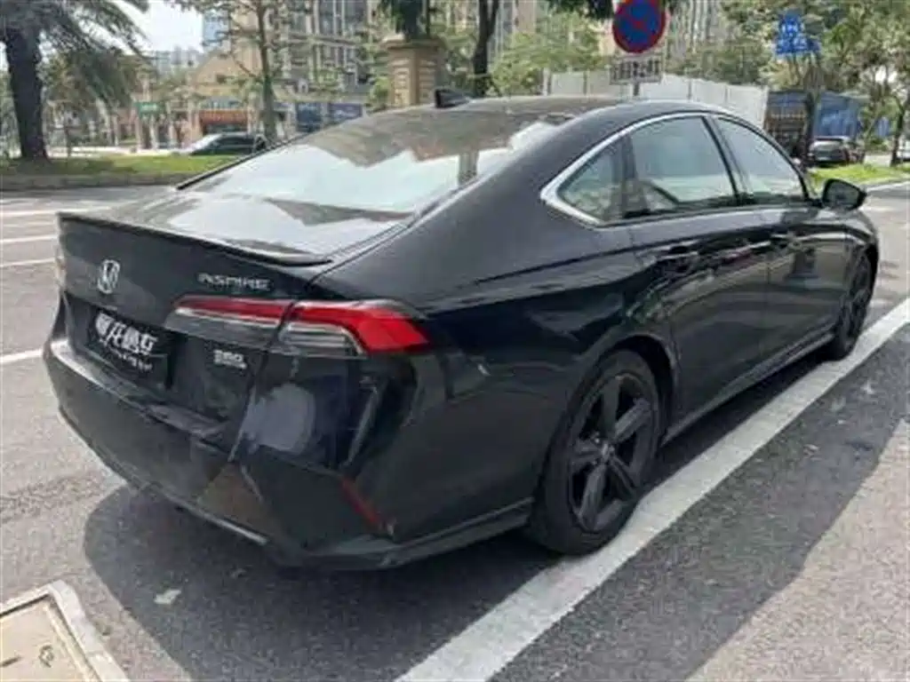 Honda Inspire — миниатюра 9