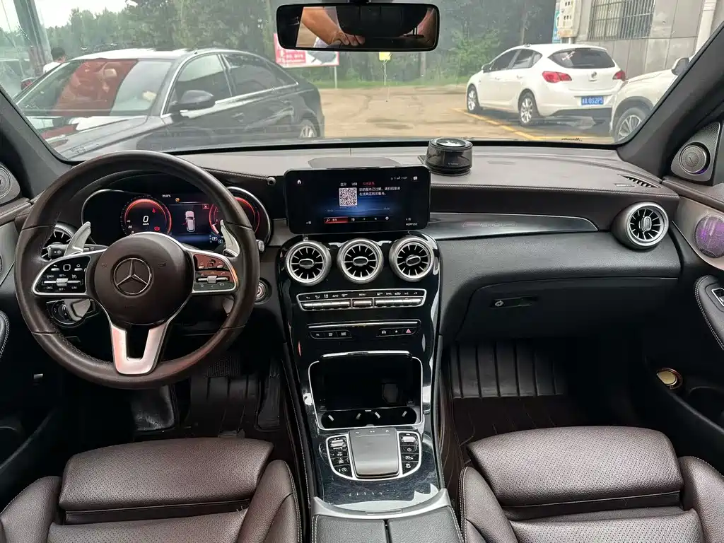 Mercedes-Benz GLC 2021 GLC 260 L 4MATIC