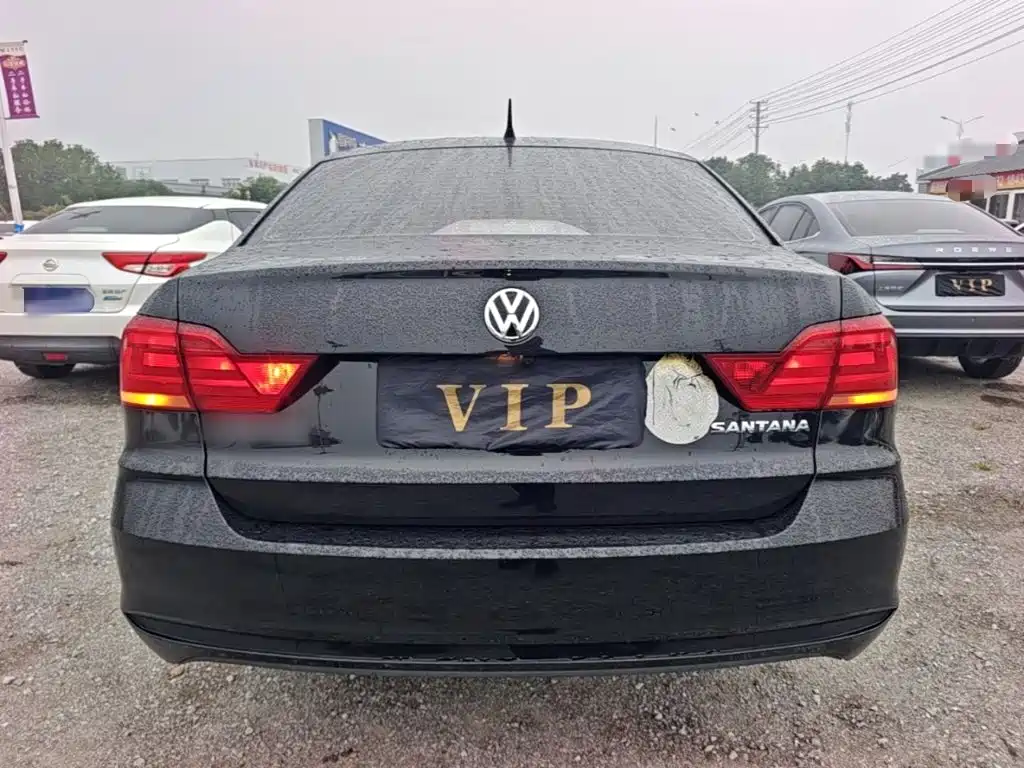 Volkswagen Santana — миниатюра 6