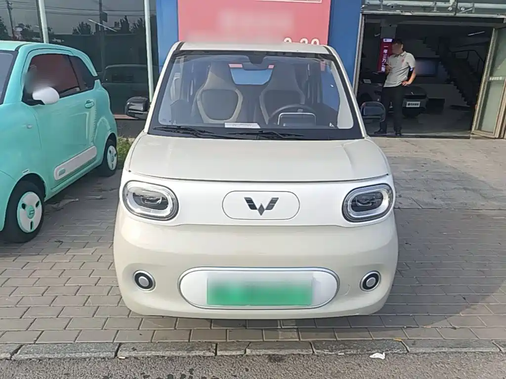 Wuling MINIEV — миниатюра 3