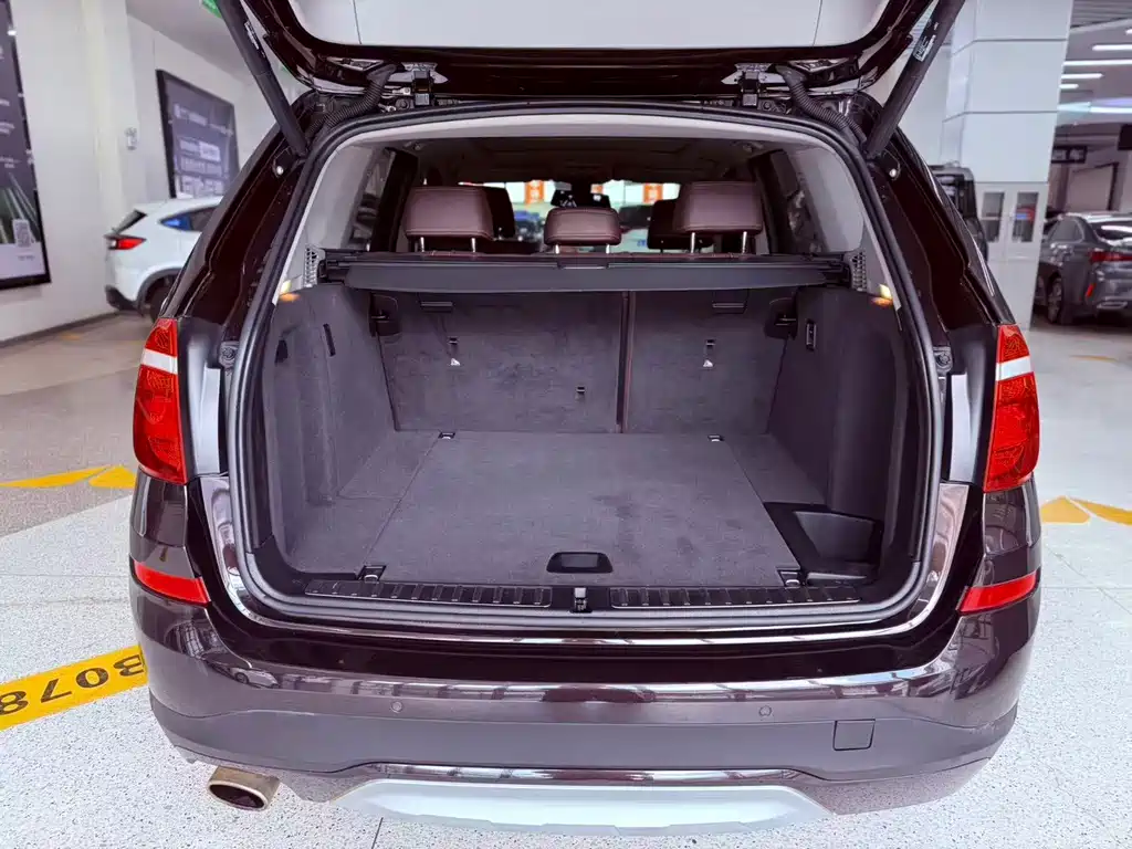 BMW X3 (Import) — миниатюра 26