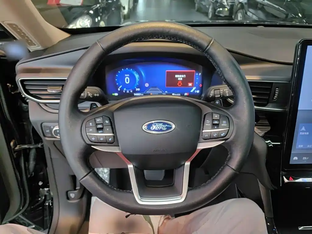 Ford Explorer — миниатюра 11