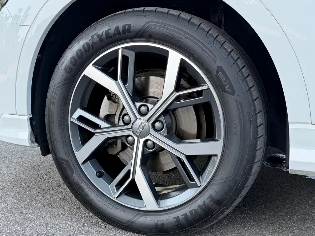 Audi Q3 Sportback — миниатюра 15