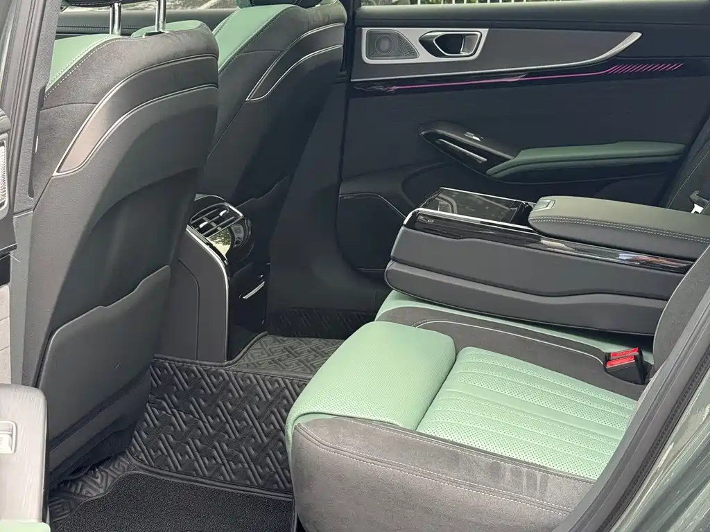 Hongqi Hongqi H9 — миниатюра 10