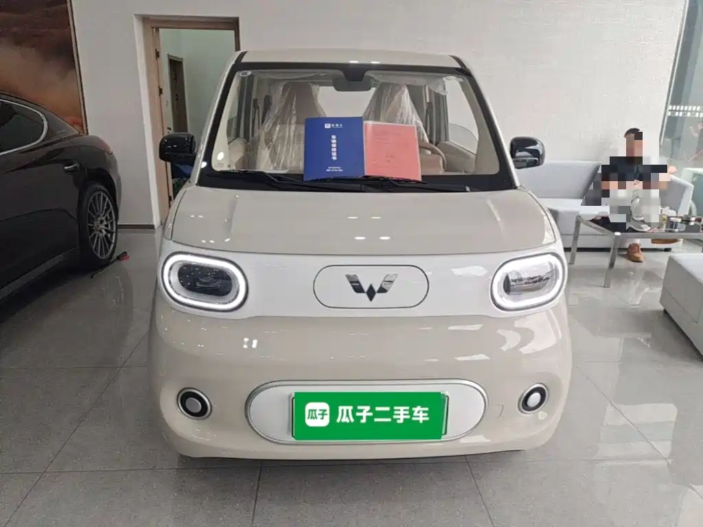 Wuling MINIEV — миниатюра 3