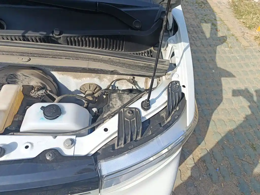 Wuling MINIEV — миниатюра 22