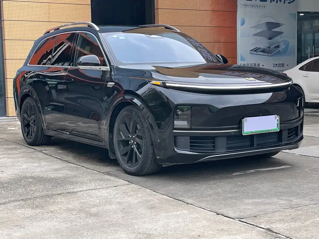 Li Auto Li L8 — миниатюра 3