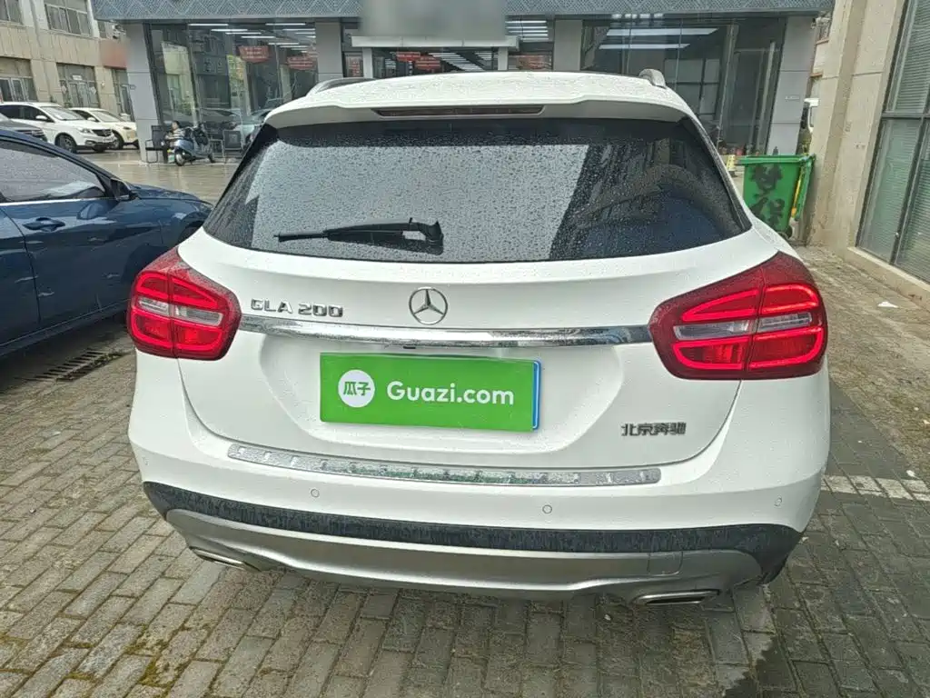 Mercedes-Benz GLA — миниатюра 6