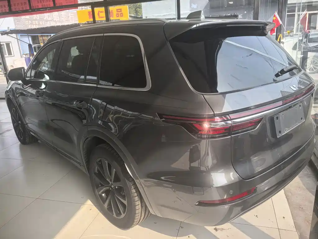 Li Auto Li ONE — миниатюра 6