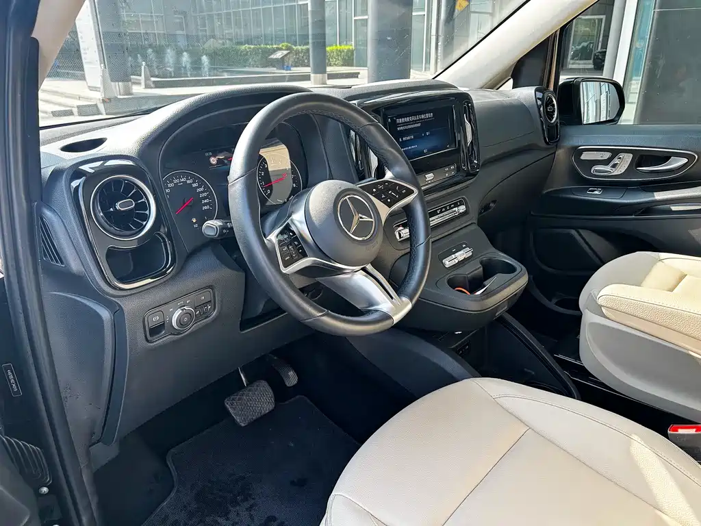Mercedes-Benz Vito — миниатюра 3