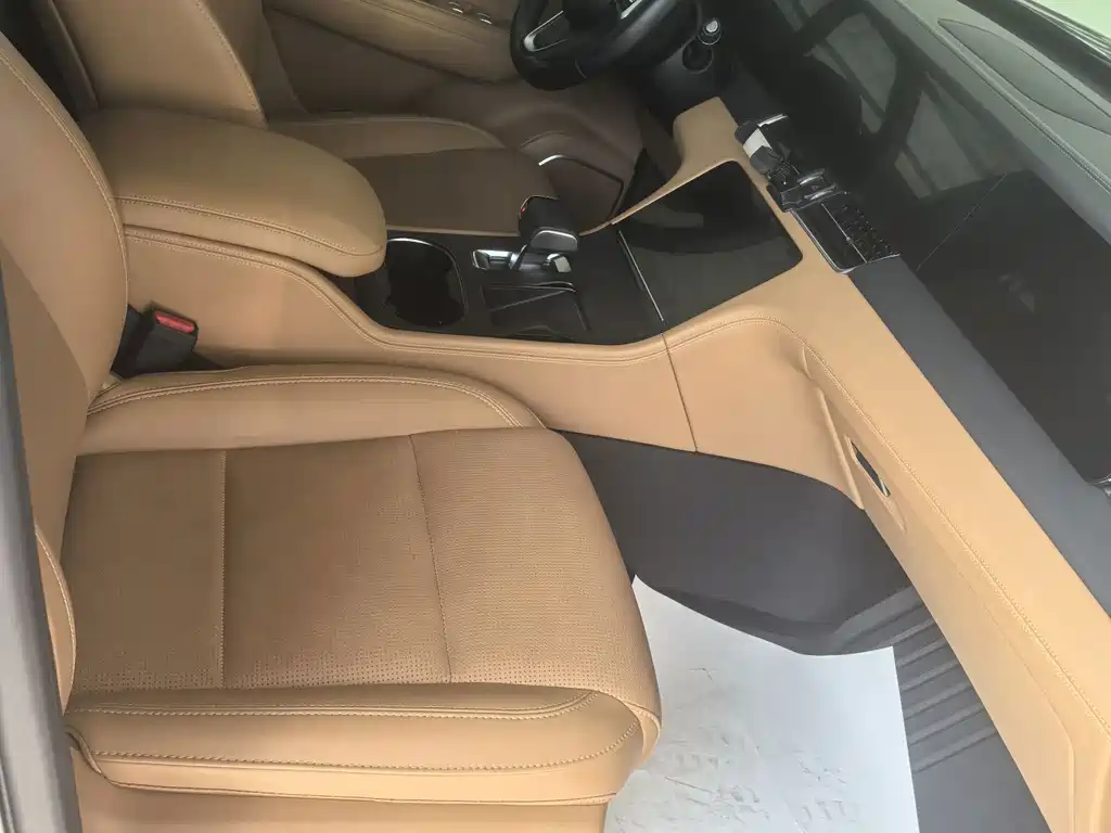 Li Auto Li ONE — миниатюра 7