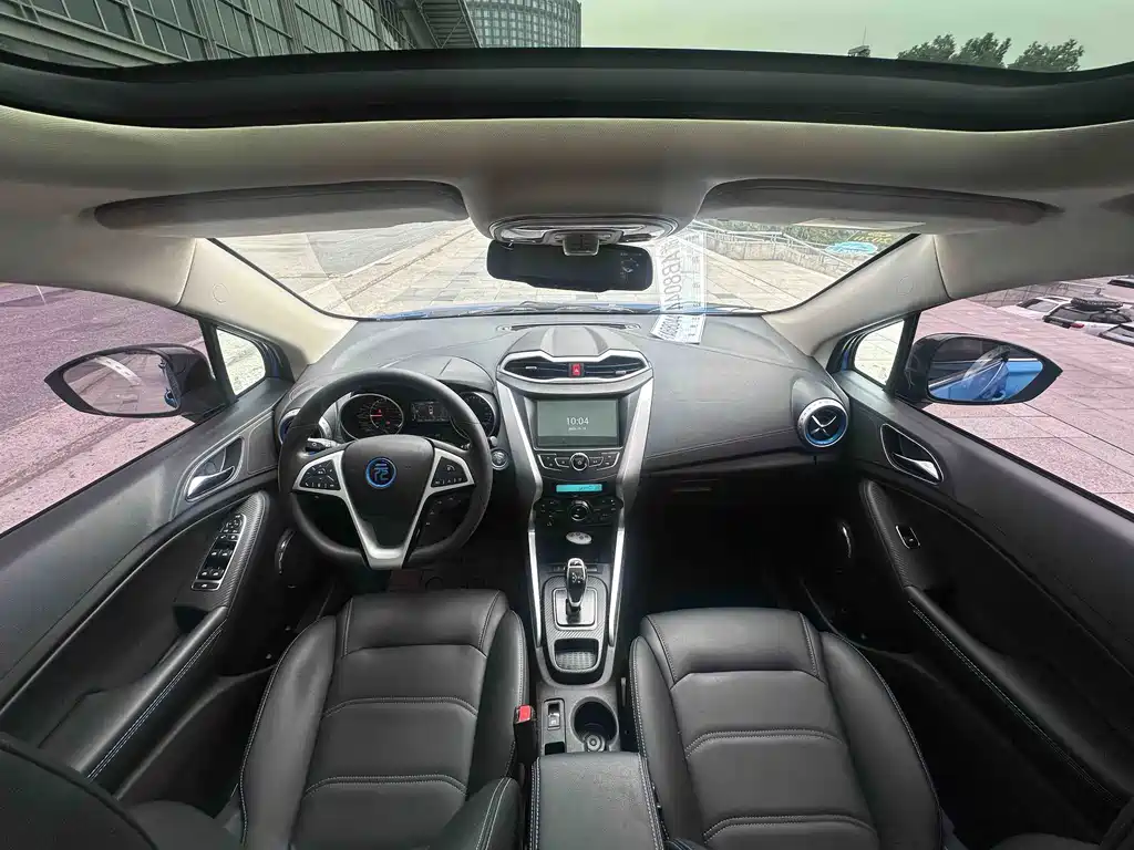 BYD Yuan EV — миниатюра 11