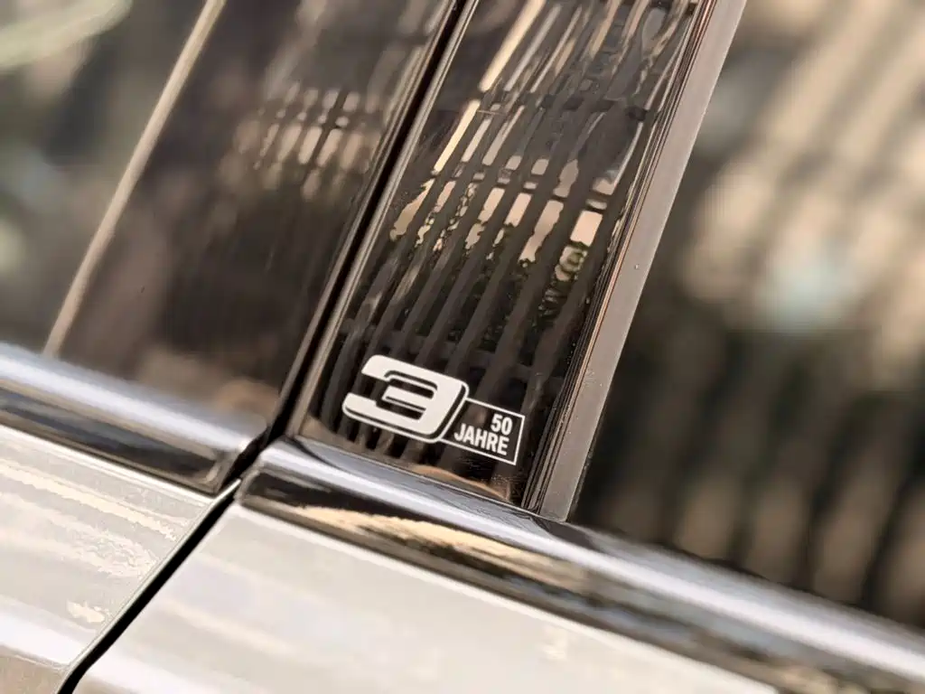 BMW 3 Series — миниатюра 10