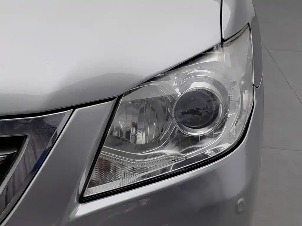 Toyota Camry — миниатюра 7