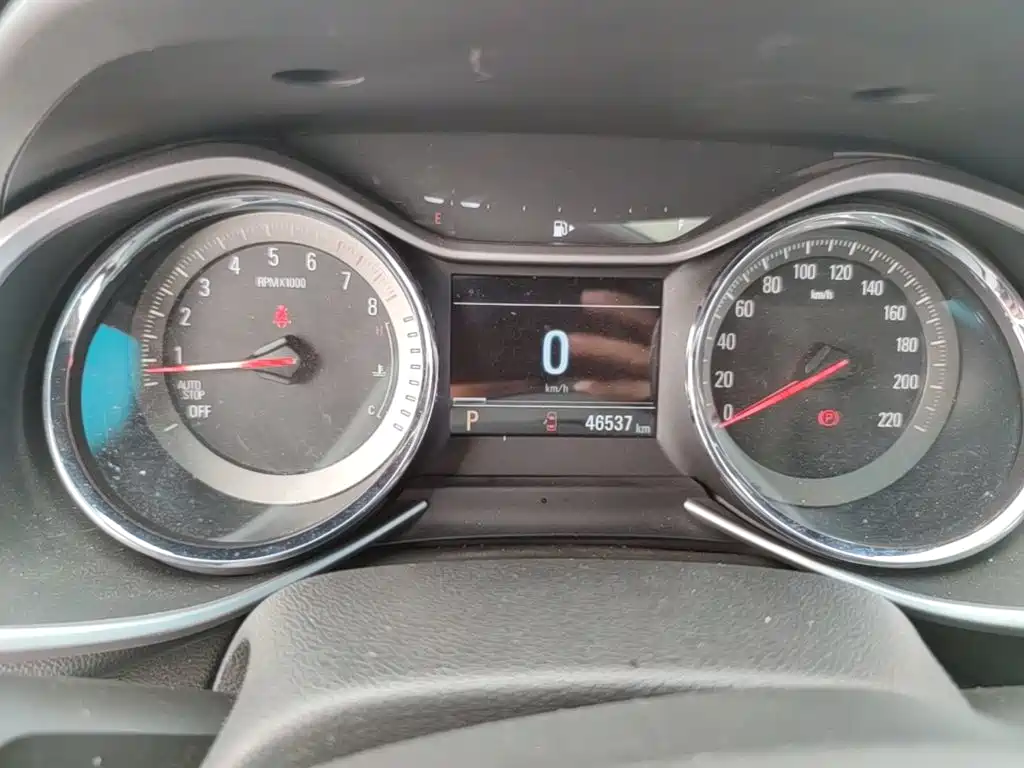 Chevrolet Volando — миниатюра 12