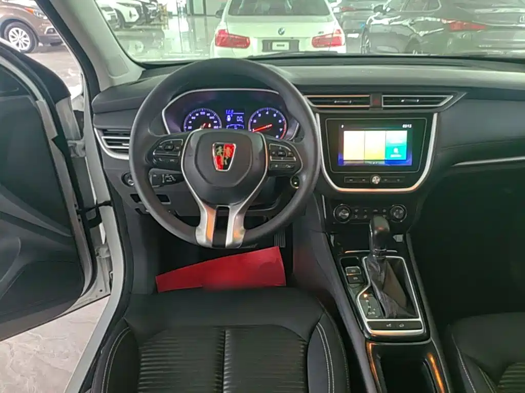 Roewe RX3 — миниатюра 11