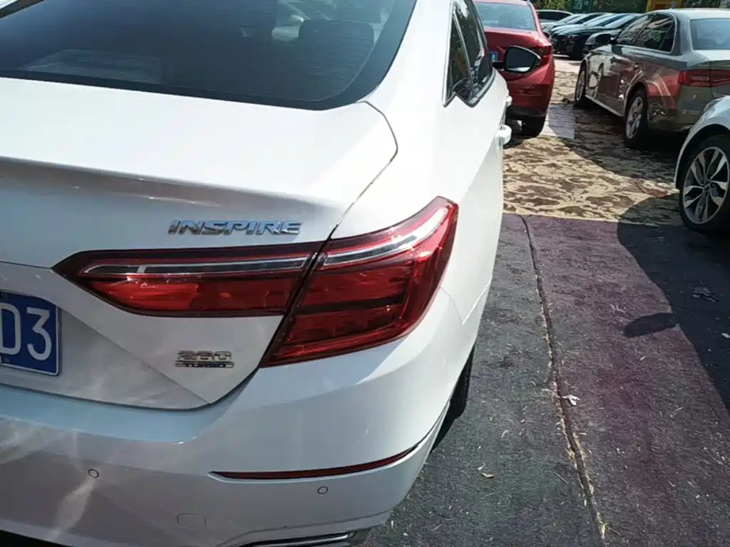 Honda Inspire — миниатюра 8