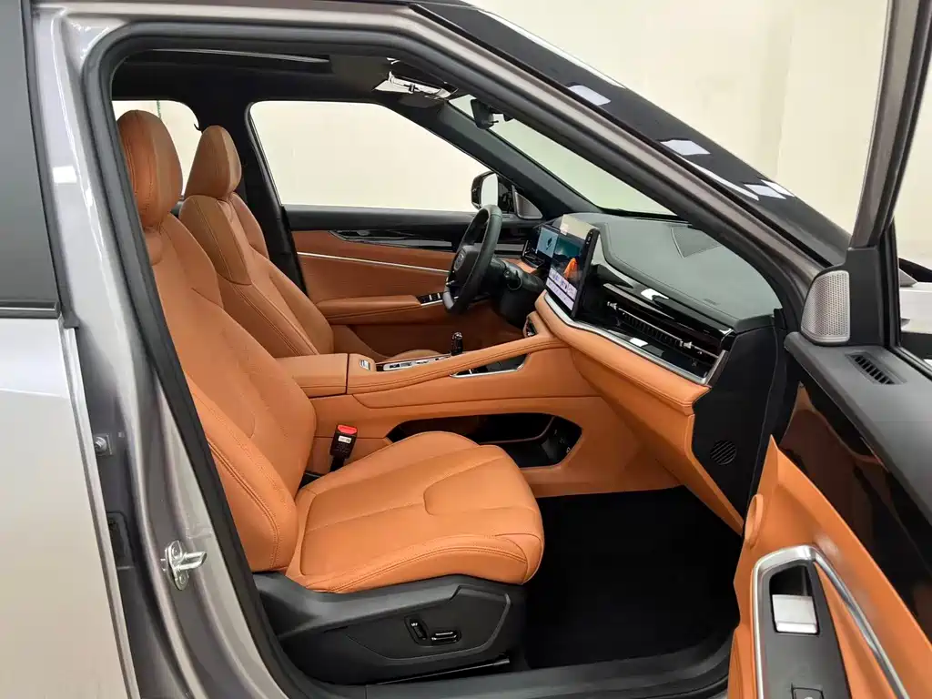 Geely Boyue — миниатюра 24