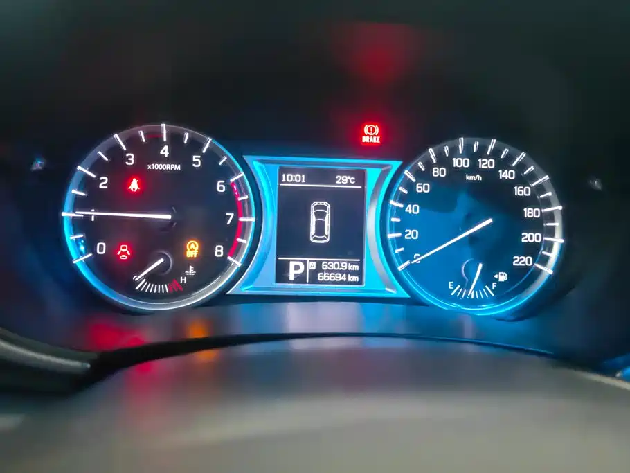 Suzuki Vitara — миниатюра 14