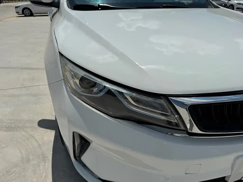 Geely Emgrand GL — миниатюра 13