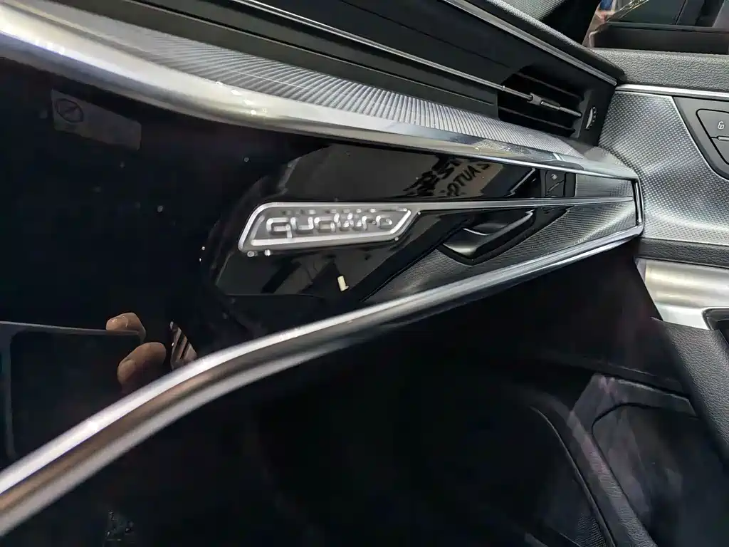 Audi A6L — миниатюра 11
