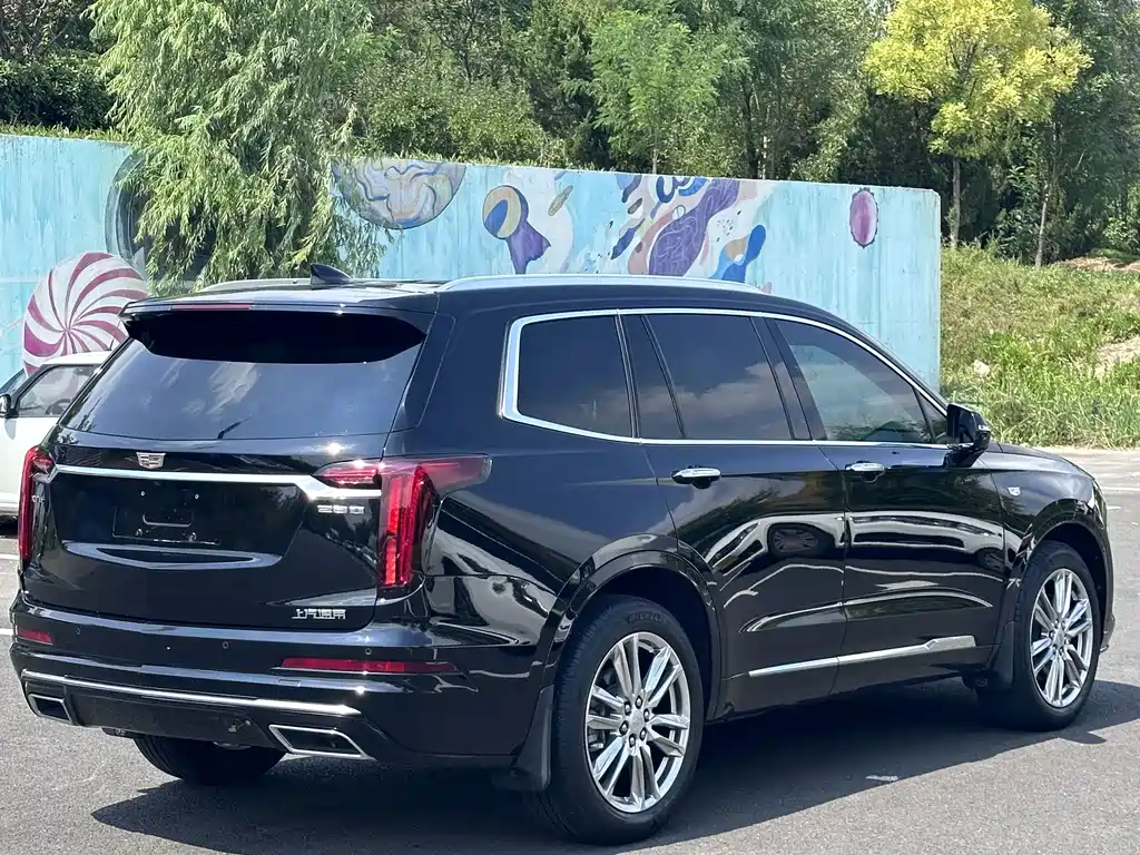 Cadillac XT6 — миниатюра 9