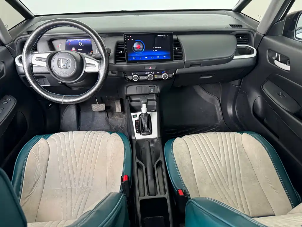 Honda Fit — миниатюра 8