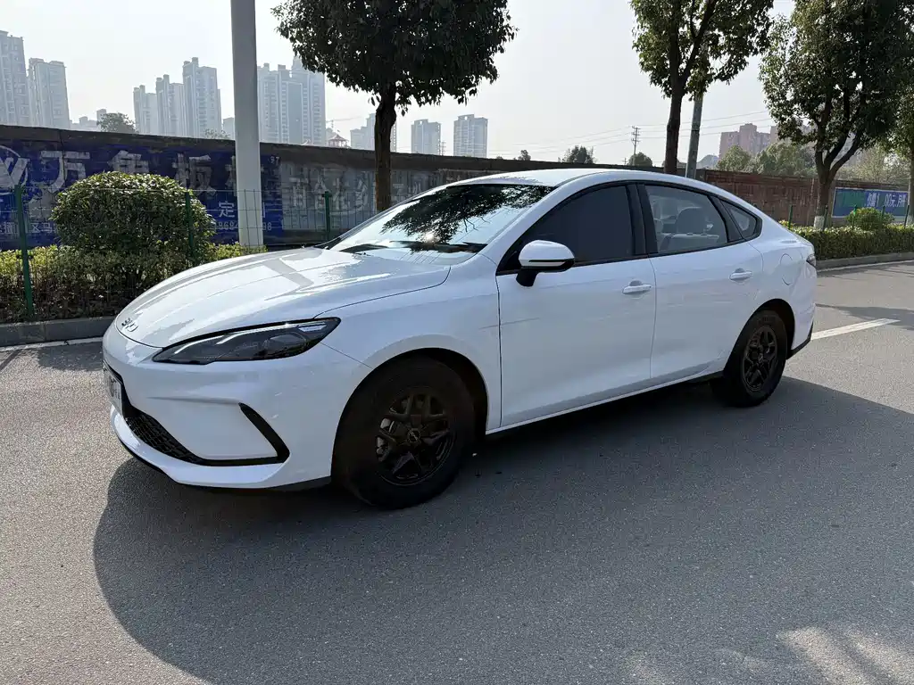BYD Seal 05 DM-i