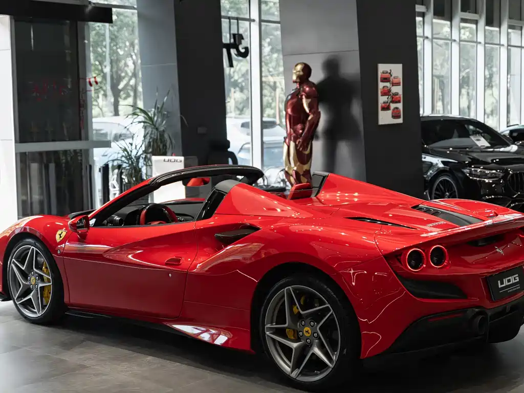 Ferrari F8 — миниатюра 9