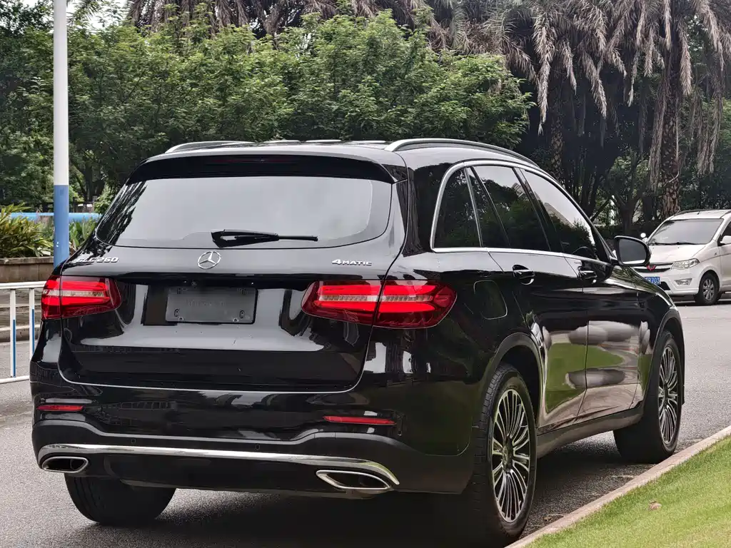 Mercedes-Benz GLC 2018 GLC 260 4MATIC