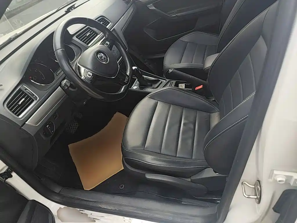 Volkswagen Lavida — миниатюра 15