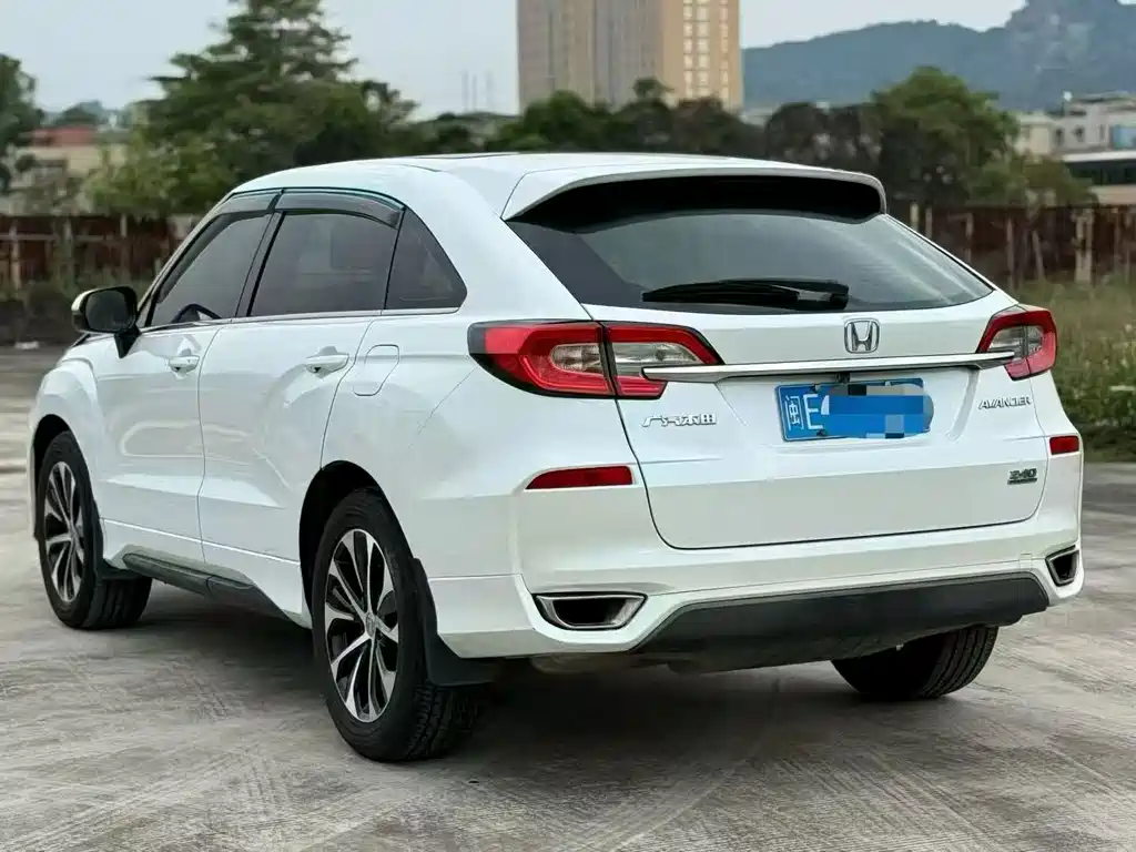 Honda Avancier — миниатюра 7