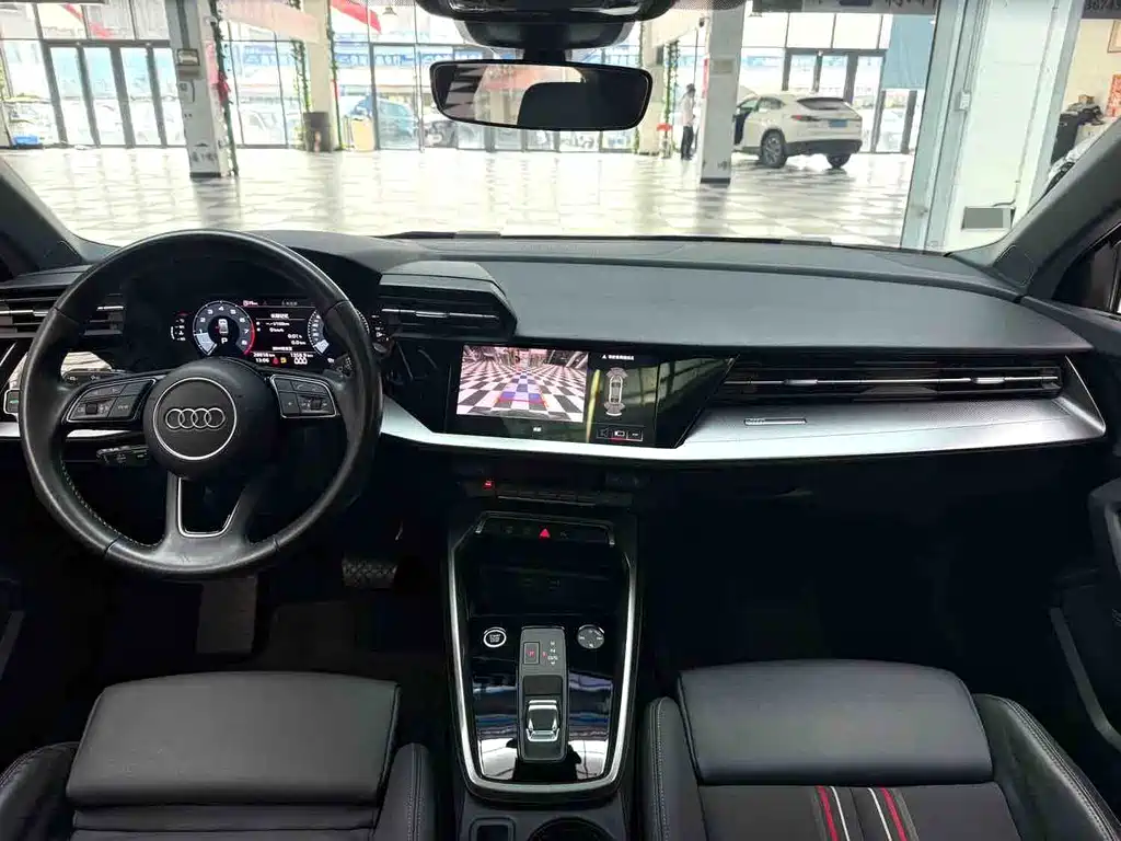 Audi A3 — миниатюра 10