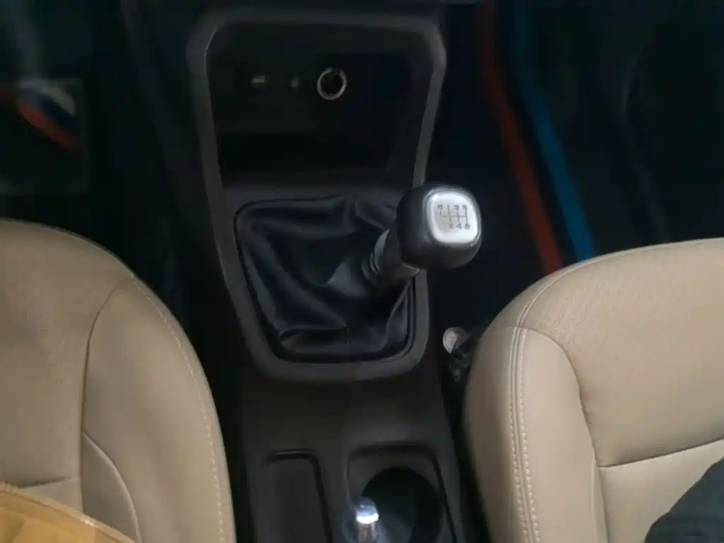 Wuling Hongguang — миниатюра 14