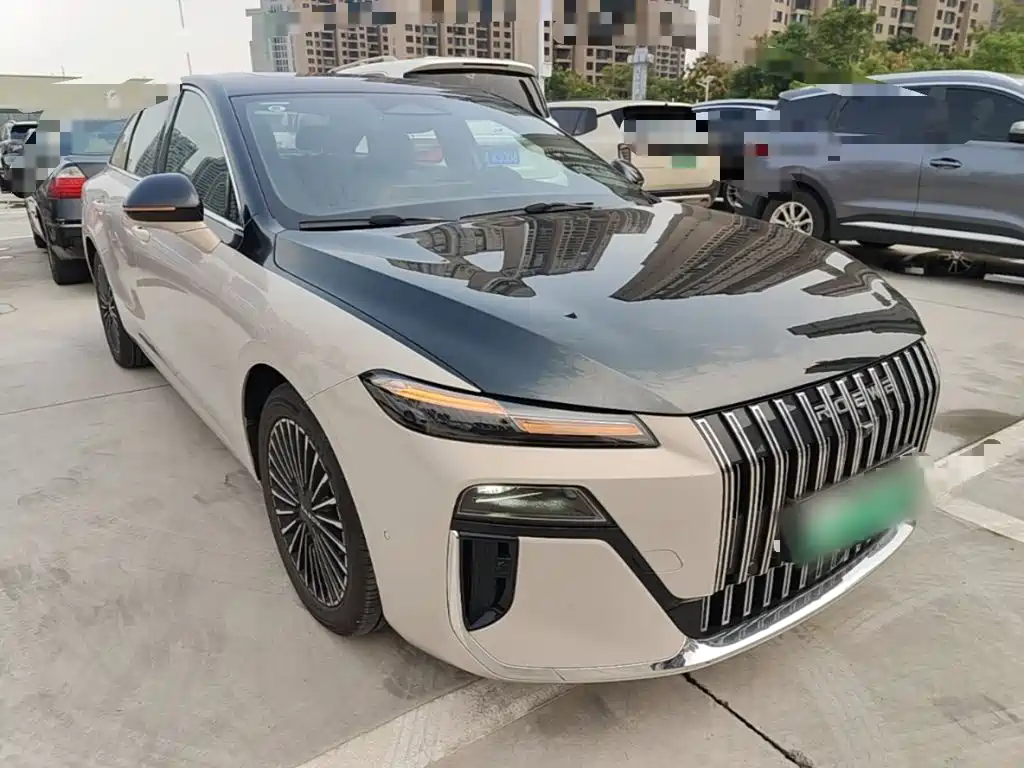 Roewe M7 DMH — миниатюра 4