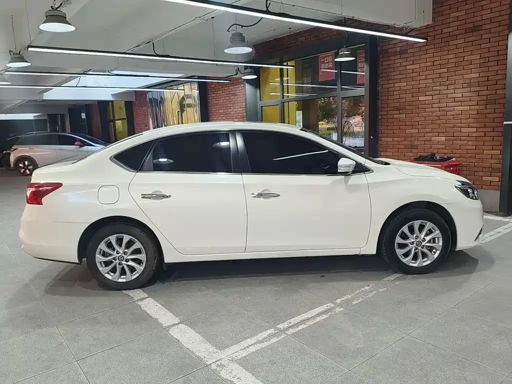 Nissan Sylphy — миниатюра 5