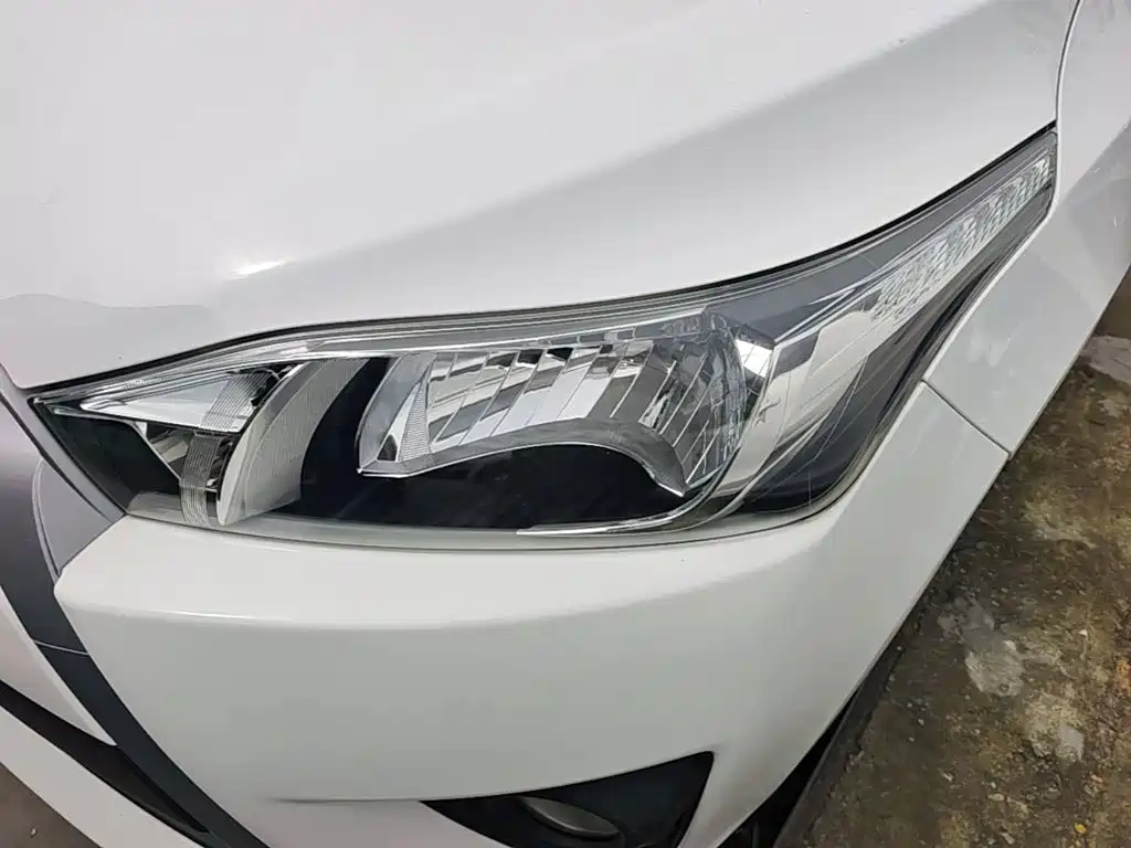 Toyota Yaris L — миниатюра 24
