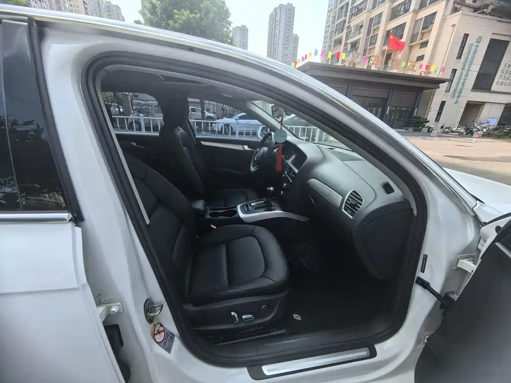Audi A4L — миниатюра 11