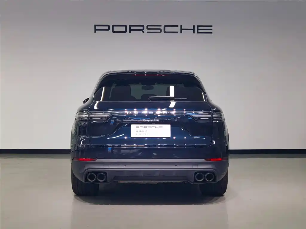 Porsche Cayenne — миниатюра 8